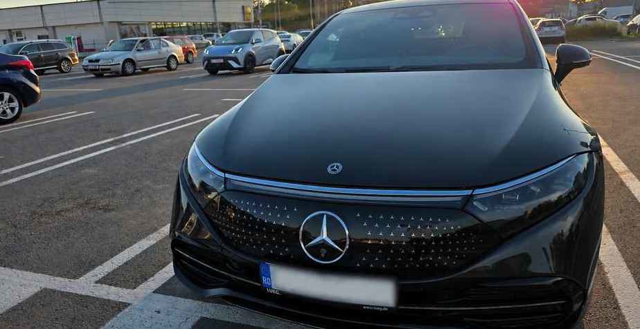 Mercedes-Benz EQS