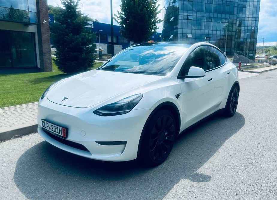 Tesla Model Y