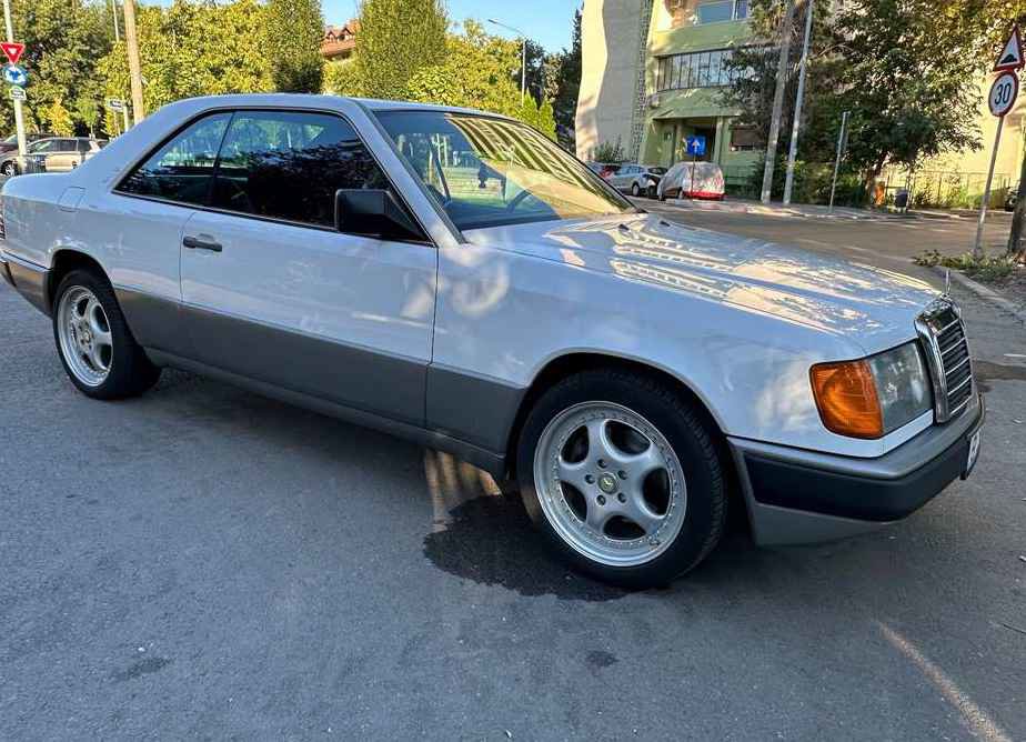 Mercedes-Benz E