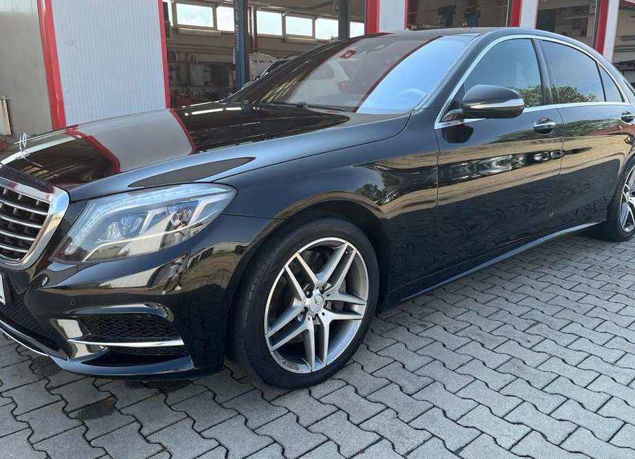 Mercedes-Benz S