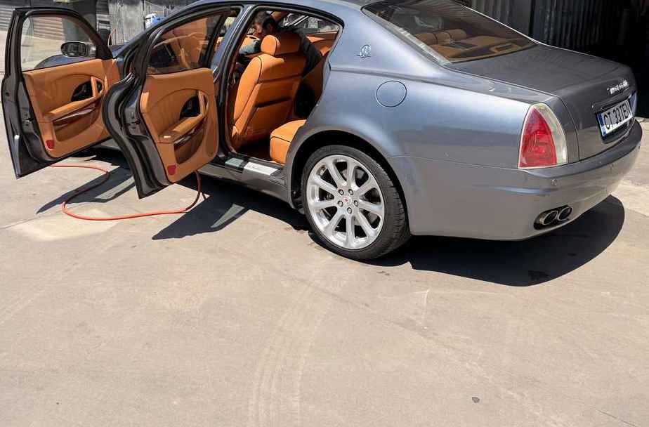 Maserati Quattroporte