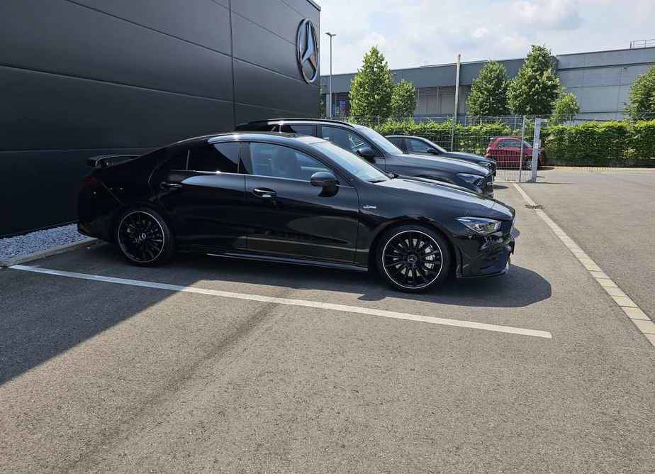Mercedes-Benz A