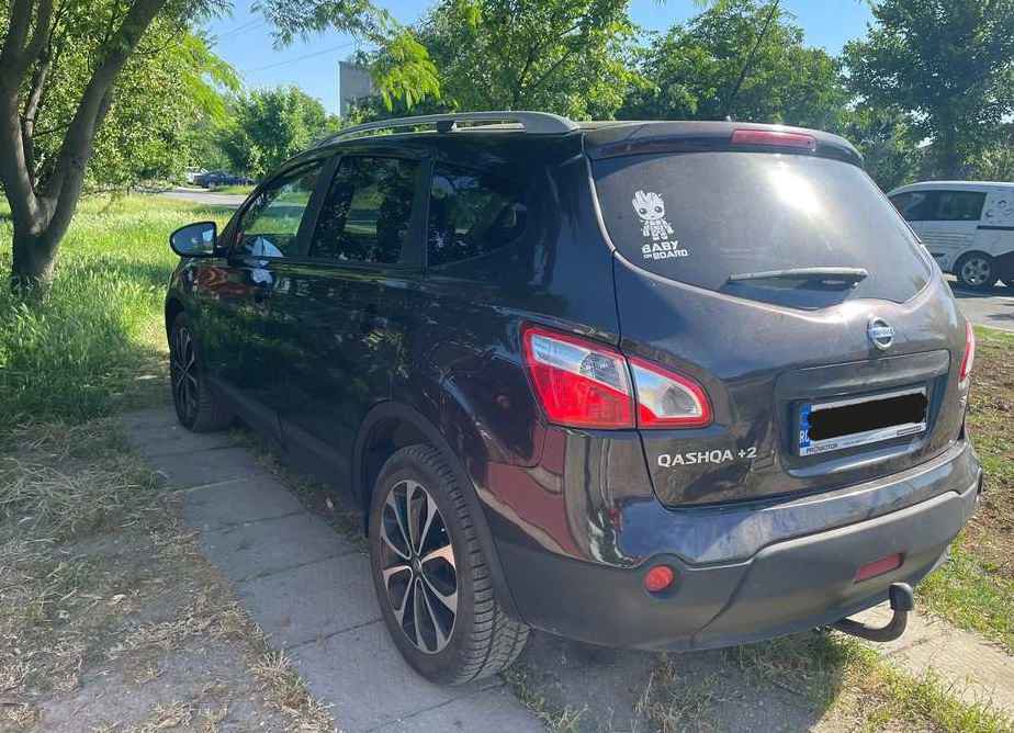 Nissan Qashqai+2