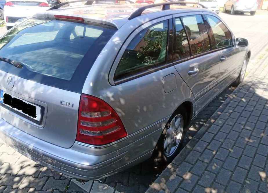 Mercedes-Benz C