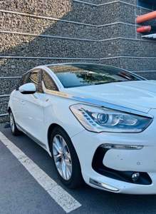 Citroen DS5