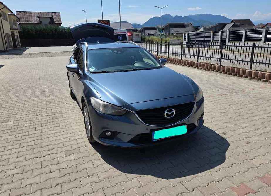 Mazda 6