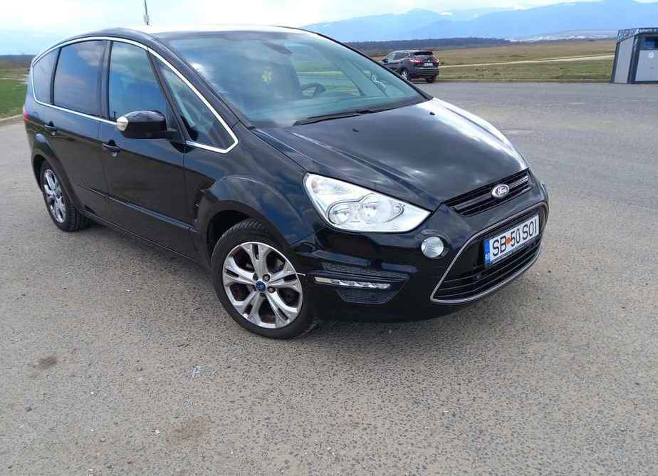 Ford S-Max