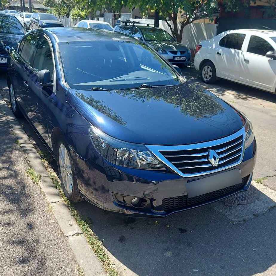 Renault Latitude