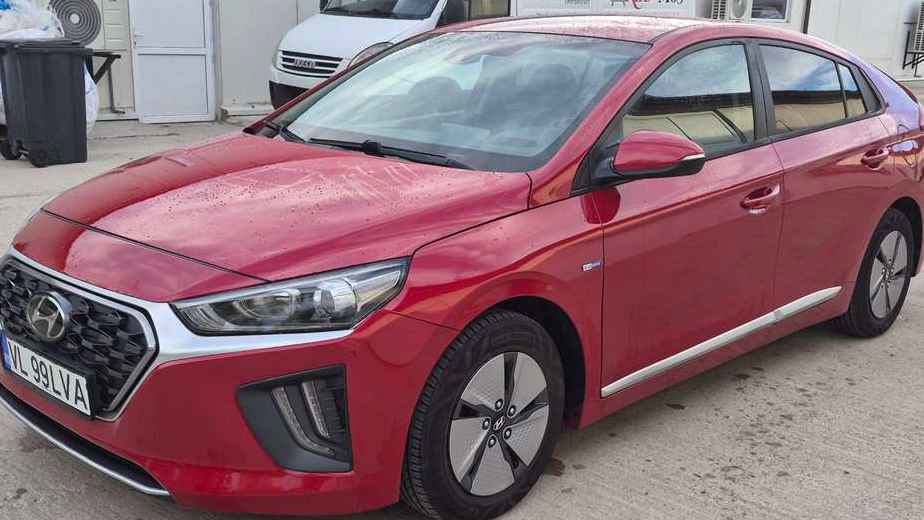 Hyundai IONIQ