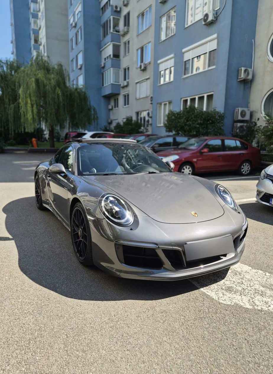 Porsche Carrera GT