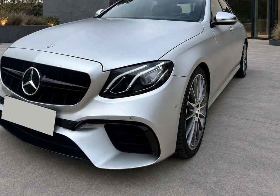 Mercedes-Benz E