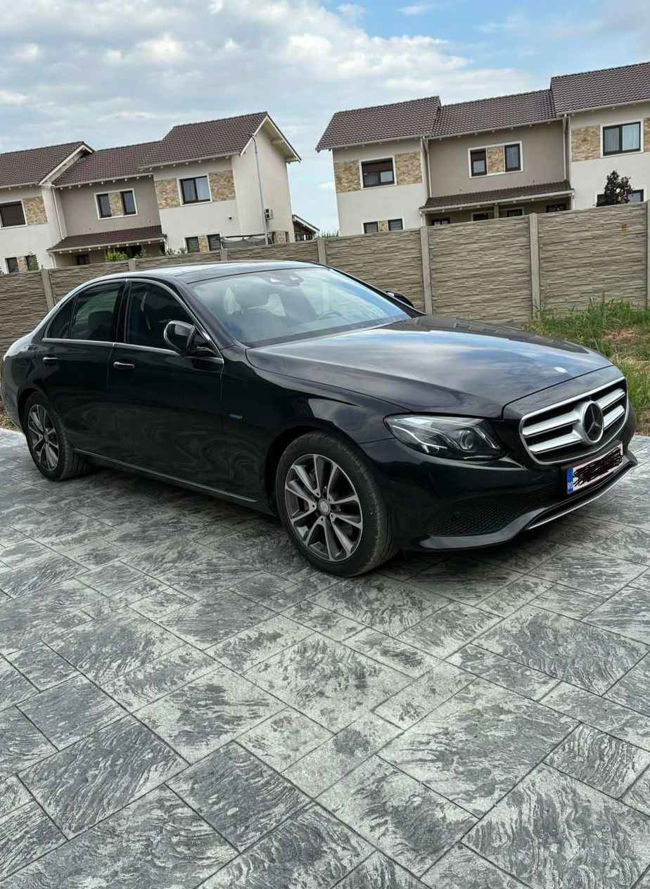 Mercedes-Benz E