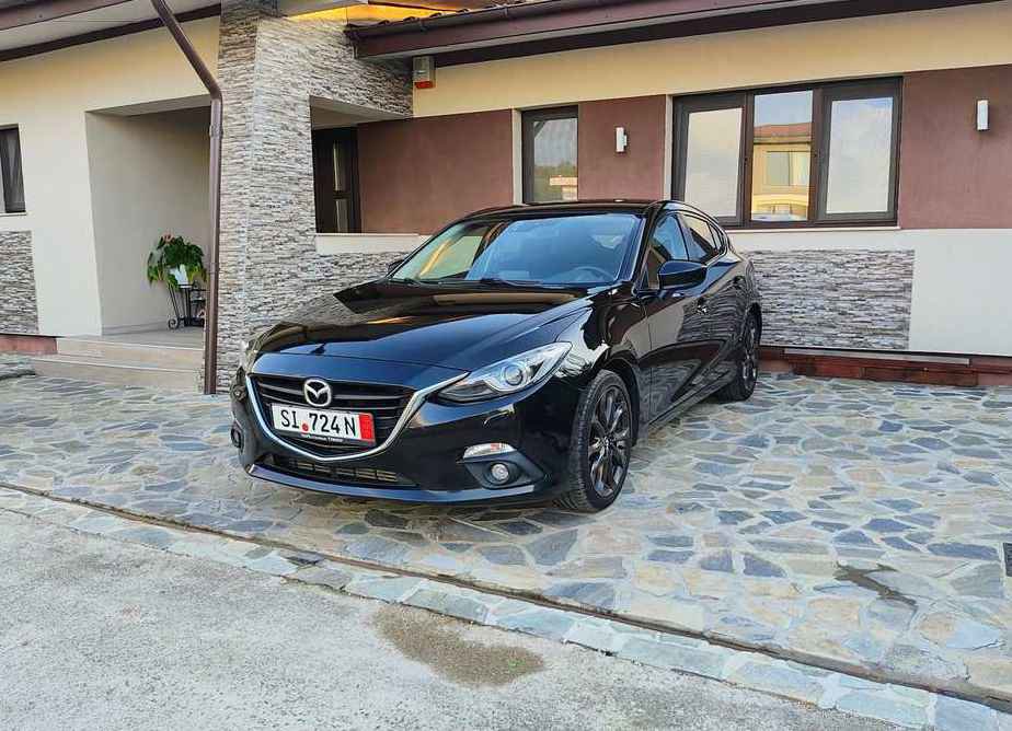 Mazda 3