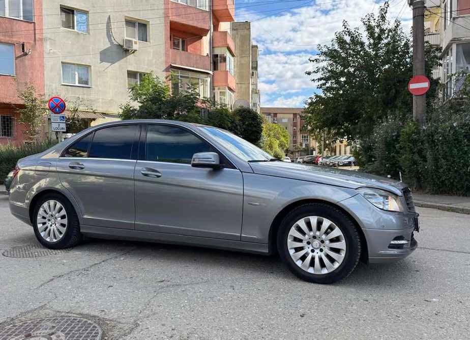 Mercedes-Benz C