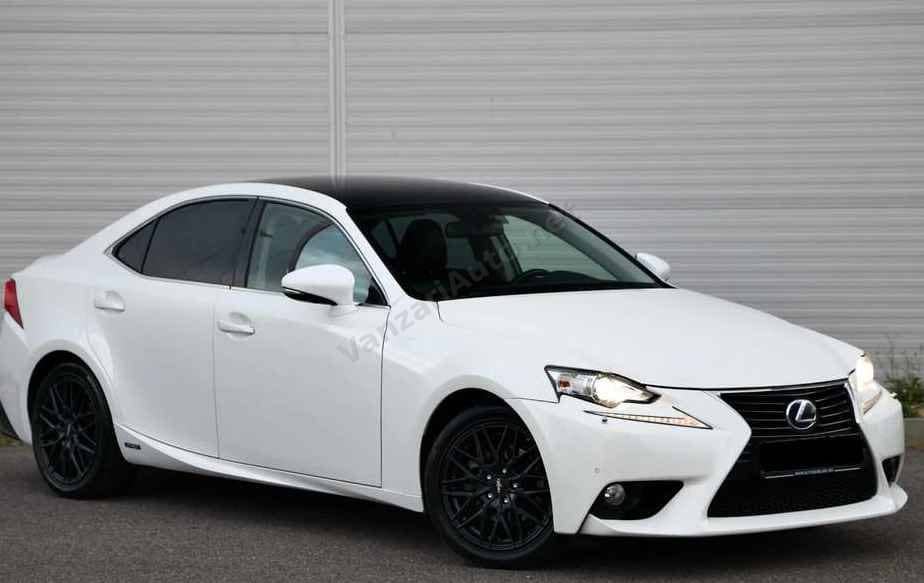 Lexus Seria IS