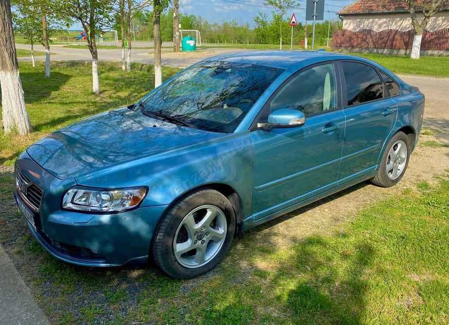 Volvo S40