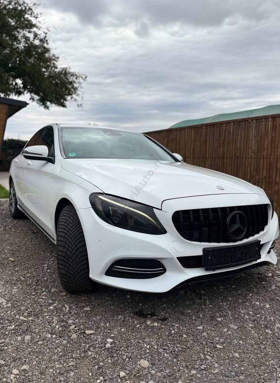 Mercedes-Benz C