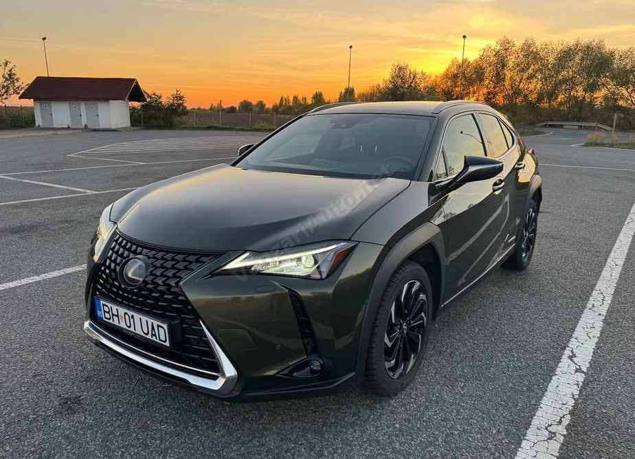 Lexus UX