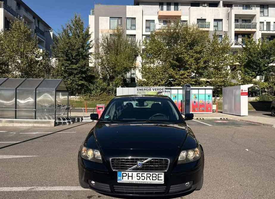 Volvo S40
