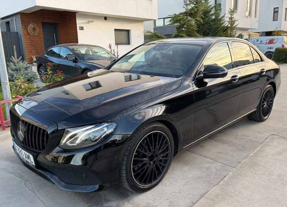 Mercedes-Benz E