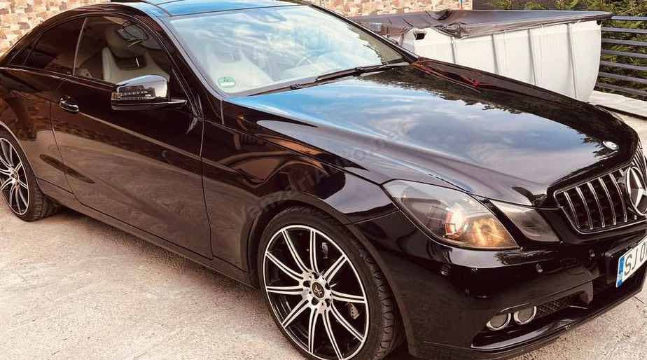 Mercedes-Benz E