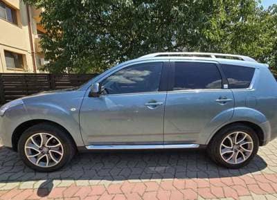 Citroen C-Crosser