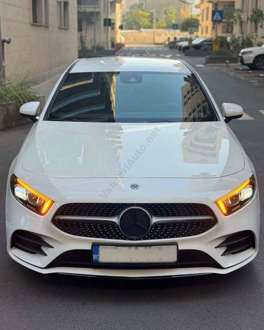 Mercedes-Benz A