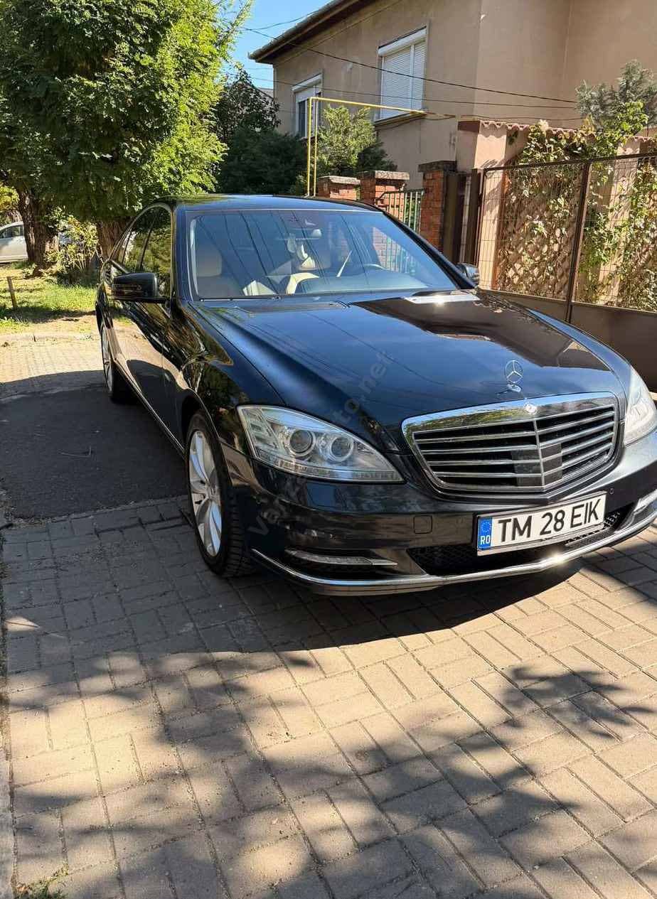 Mercedes-Benz S