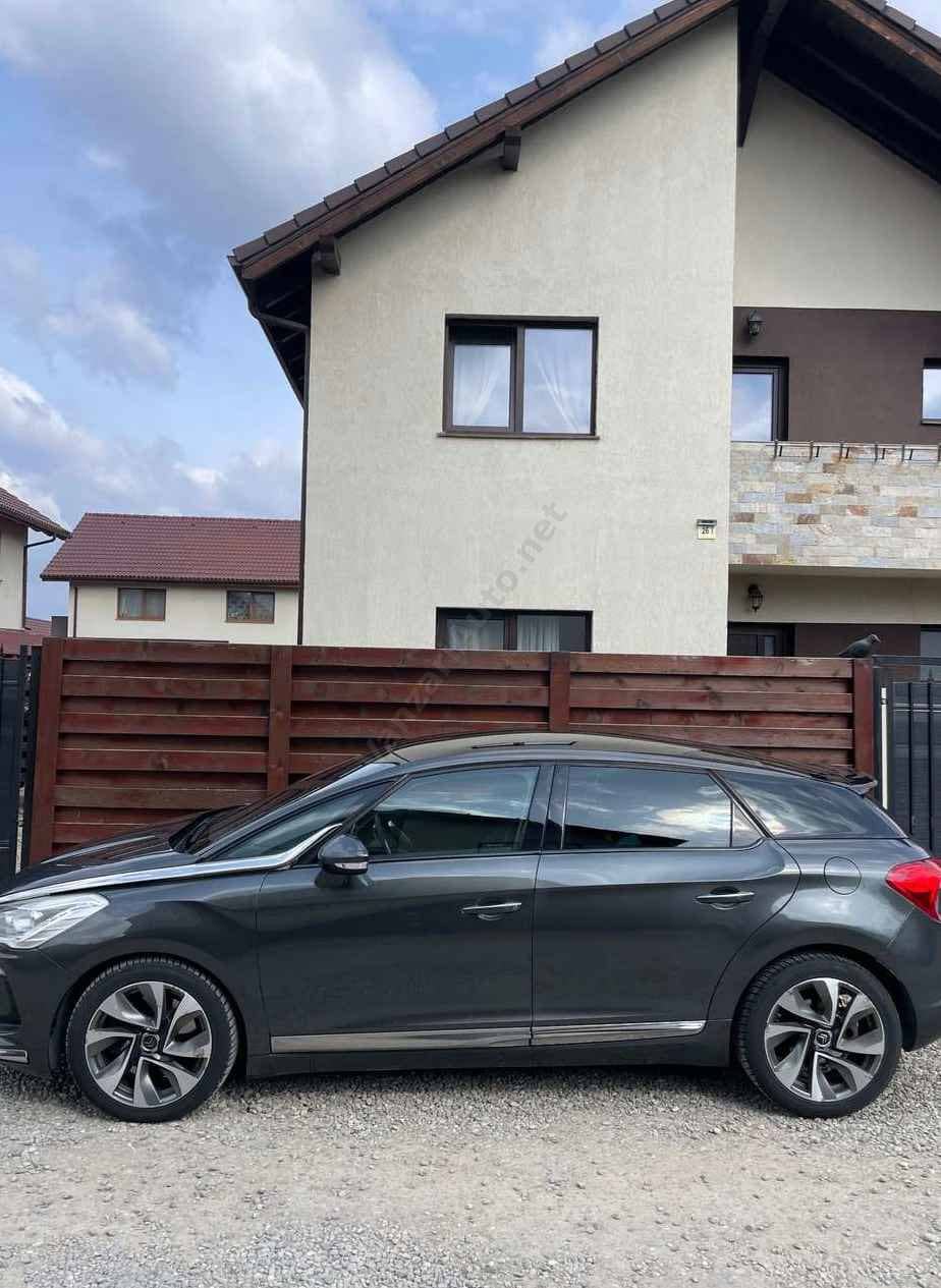 Citroen DS5