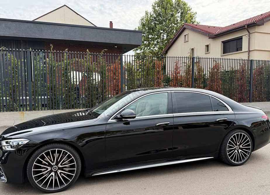Mercedes-Benz S