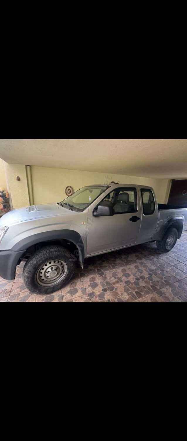 Isuzu D-Max