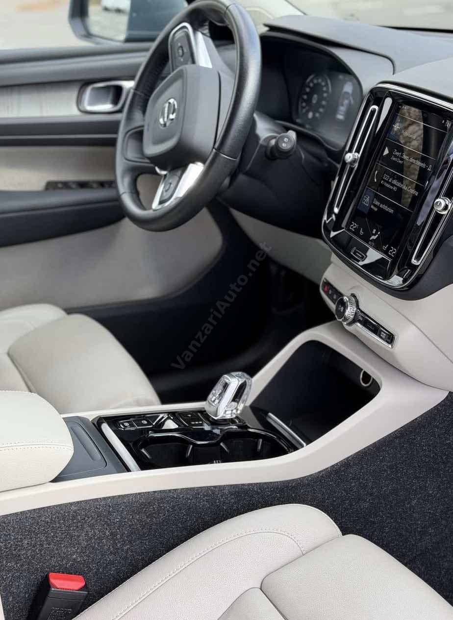 Volvo XC 40