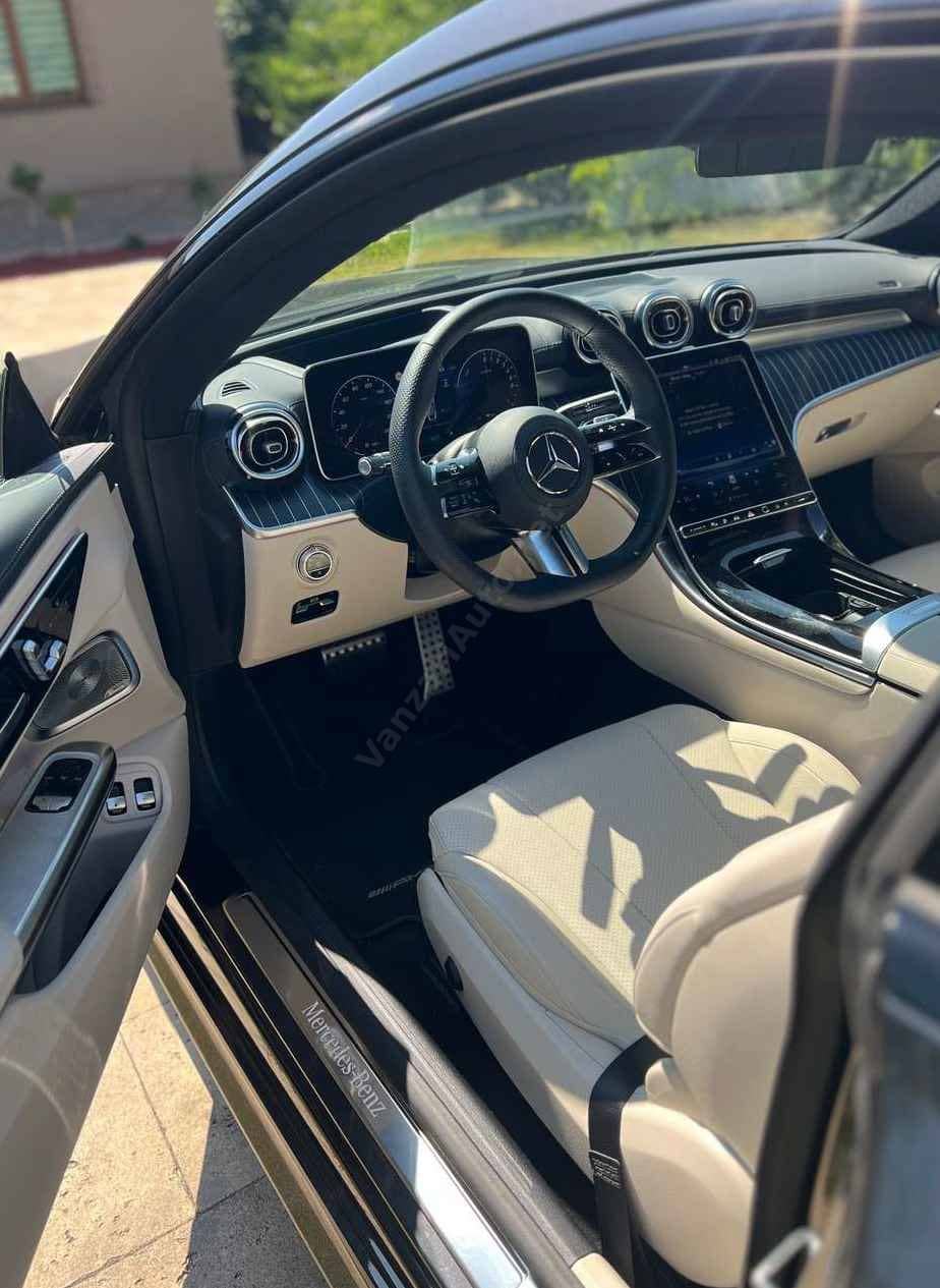 Mercedes-Benz C