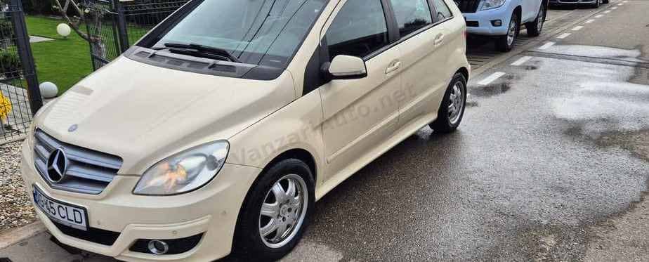 Mercedes-Benz B